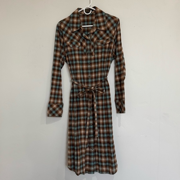 Pendleton Dresses & Skirts - Pendleton Plaid Midi length Snap Front Shirt Dress with Tie Waist, Size L